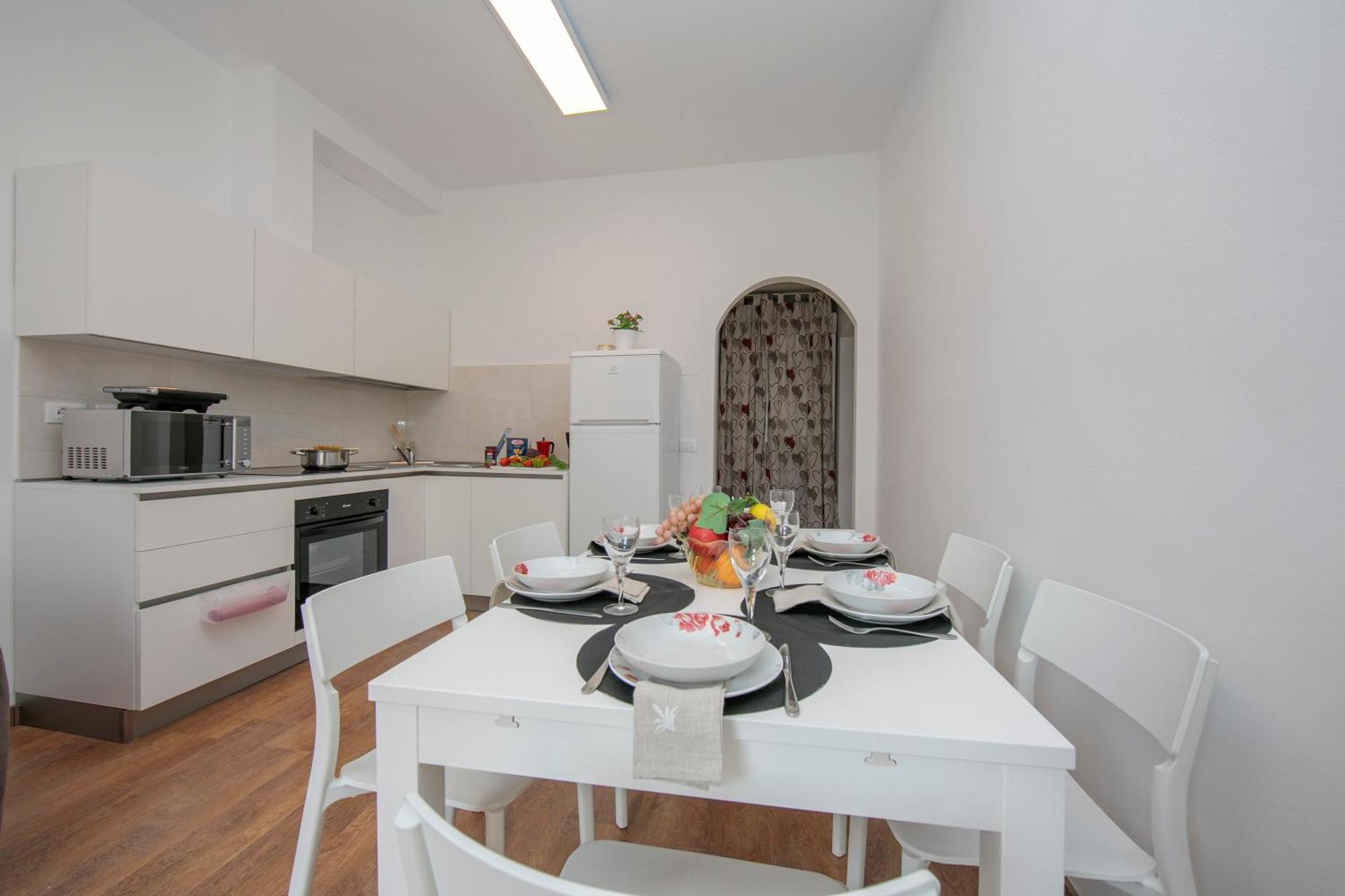 Residenza Rocca Del Lago - Happy Rentals Рива-дель-Гарда Экстерьер фото